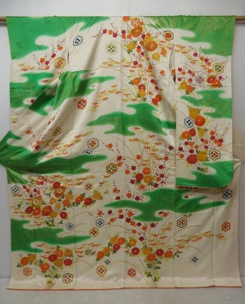 Photo1: 0927T10z1120 Japanese Kimono Silk FURISODE Off-white Chrysanthemum (1)