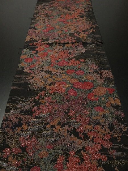 Photo5: 4C01z60 Japanese Kimono Silk  FABRIC Dark brown Flowers 42.5" (5)
