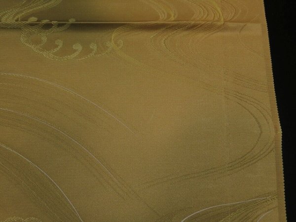 Photo6: 1R02z50 Japanese Kimono Silk  FABRIC Light ochre Wave 38.6" (6)