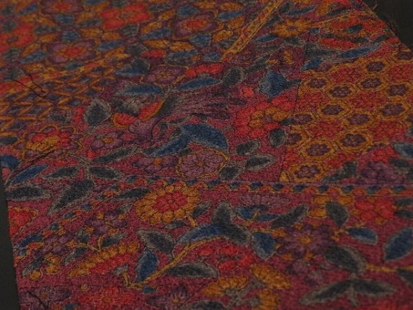 Photo2: 3D08z50 Japanese Kimono Crepe Silk  FABRIC Raisin Flowers 58.3" (2)