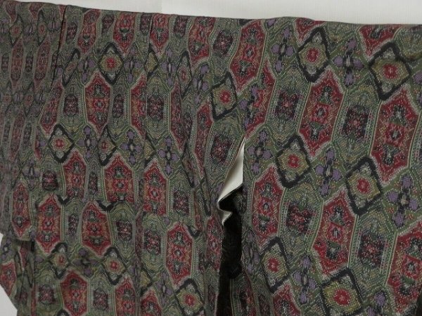 Photo2: 1422i08z730 Japanese Kimono Silk TSUMUGI Dark olive Flowers (2)