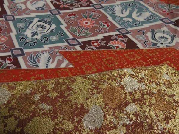 Photo3: 3C02z80 Japanese Kimono Silk  FABRIC Black Bird, Flower 46.5" (3)