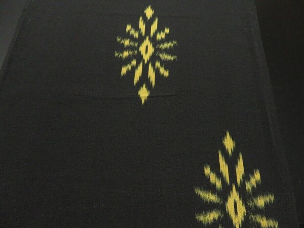 Photo6: 1N01z60 Vintage Japanese Kimono Silk  FABRIC Black Chrysanthemum 38.6" (6)