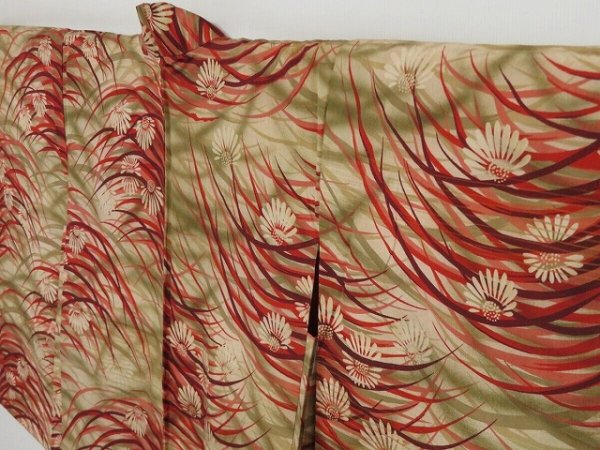 Photo2: 1203i01z480 Vintage Japanese Kimono Silk HAORI Sand beige Flower (2)