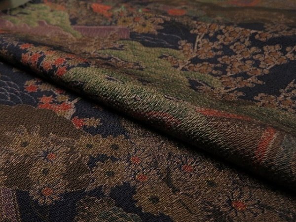 Photo4: 1J01z70 Japanese Kimono Crepe Silk  FABRIC Dark navy Palace garden 37.8" (4)