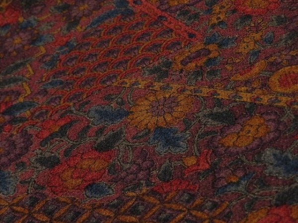 Photo3: 3D03z100 Japanese Kimono Crepe Silk  FABRIC Raisin Flowers 66.9" (3)