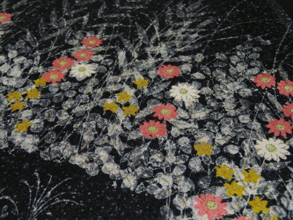 Photo2: 3M01z60 Japanese Kimono Silk  FABRIC Black Flowers 37.8" (2)