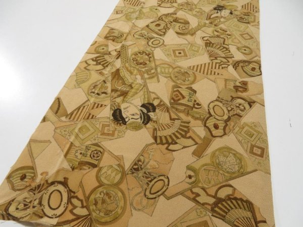 Photo2: 2M06z100  Japanese Kimono Crepe Silk  FABRIC Battle dore Light brown 63.8x14.2 (2)