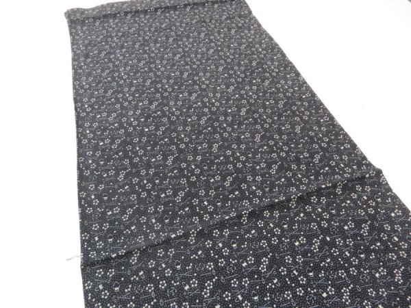 Photo3: 2M01z60  Japanese Kimono Silk  FABRIC Flower Black 38.6x13.8 (3)