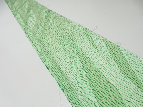 Photo1: 1U08z40  Japanese Kimono Silk  FABRIC Shibori dyeing Green 55.9x7.5 (1)