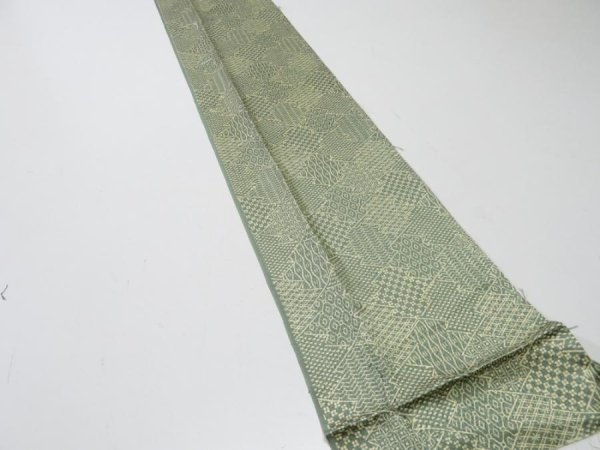 Photo2: 1G09z50  Japanese Kimono Silk  FABRIC Matsukawabishi Grass green 80.3x6.7 (2)