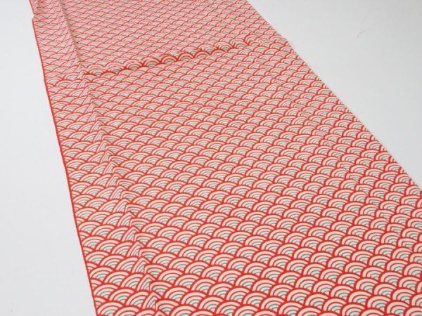 Photo3: 1I03z90  Japanese Kimono Silk  FABRIC Seigaiha Off-white 63.0x13.8 (3)