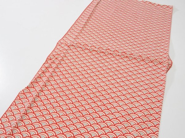 Photo4: 1I03z90  Japanese Kimono Silk  FABRIC Seigaiha Off-white 63.0x13.8 (4)