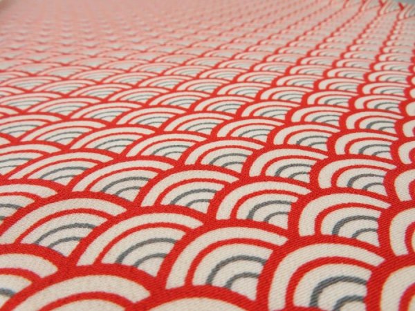 Photo5: 1I05z90  Japanese Kimono Silk  FABRIC Seigaiha Off-white 63.0x13.8 (5)