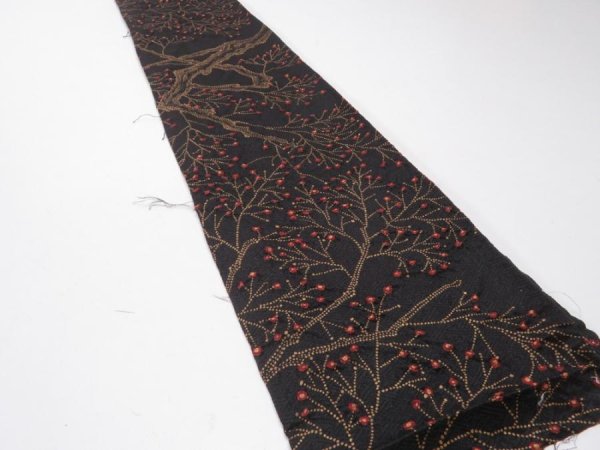 Photo2: 3M08z40  Japanese Kimono Silk  FABRIC Branch Black 55.9x6.7 (2)