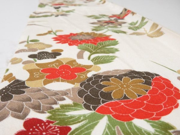 Photo4: 4G07z40  Japanese Kimono Silk  FABRIC Chrysanthemum Off-white 61.4x7.1 (4)