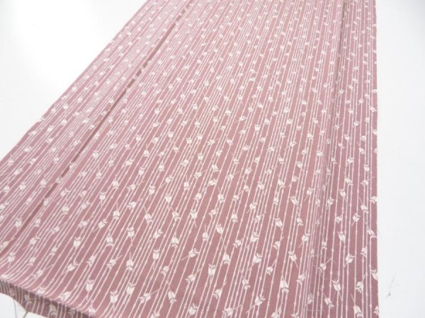 Photo2: 1K04z100  Japanese Kimono Silk  FABRIC Yabane Rosy brown 72.4x14.6 (2)