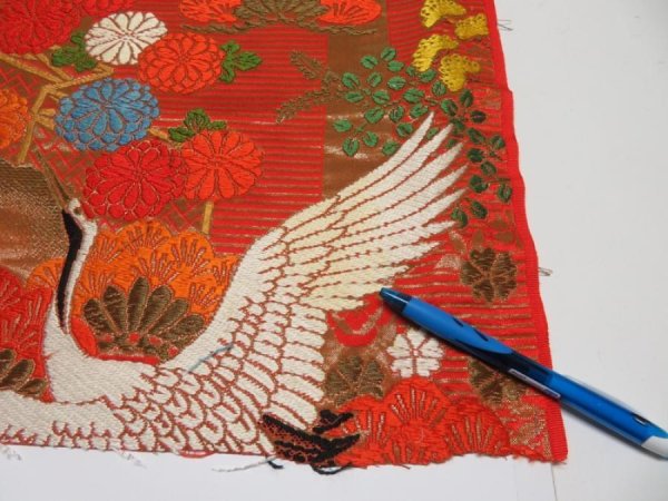 Photo7: 1E06z220  Japanese Kimono Silk UCHIKAKE FABRIC Crane Orange-Red 61.4x14.2 (7)