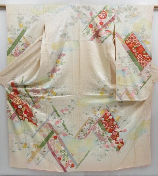 Photo1: 3611T02z980 Vintage Japanese Kimono Silk FURISODE Chrysanthemum Light peach (1)