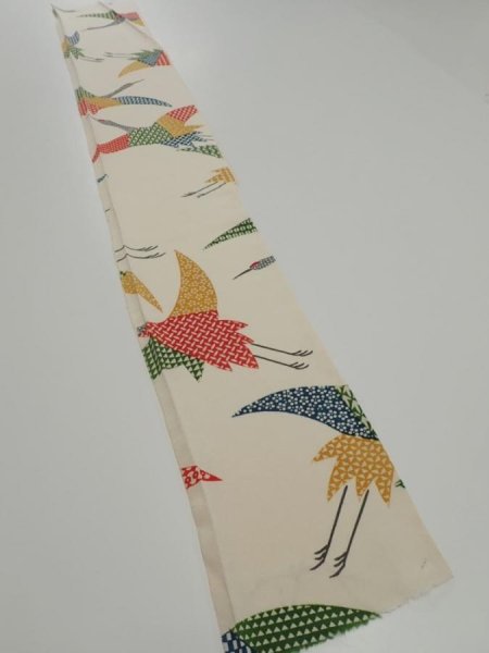 Photo5: 2K07z30  Japanese Kimono Silk  FABRIC Crane Off-white 43.3x6.7 (5)