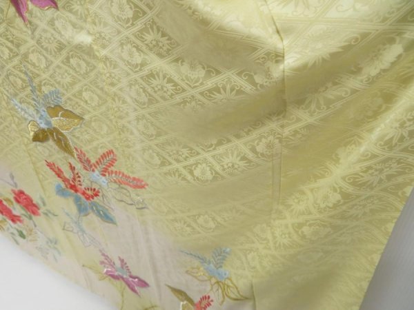 Photo4: 3905T11z1070 Vintage Japanese Kimono Silk FURISODE Peony Light yellow (4)