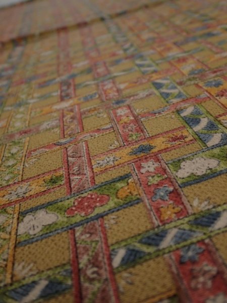 Photo4: 2W01z60  Japanese Kimono Crepe Silk  FABRIC   Olive-Brown 42.5x14.2 (4)