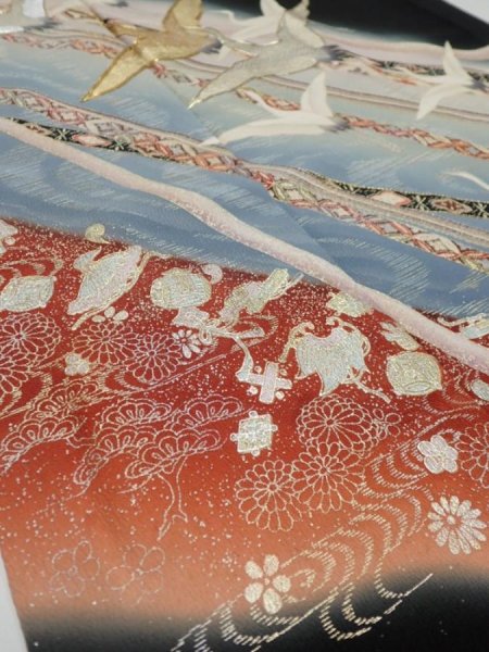 Photo2: 4J01z150  Japanese Kimono Silk  FABRIC Flying crane Black 61.4x17.3 (2)