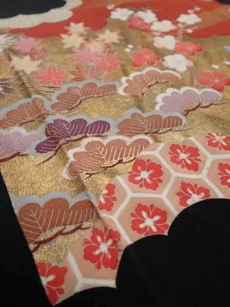 Photo2: 4F04z100  Japanese Kimono Silk  FABRIC Pine, Flowers Black 68.5x14.0 (2)