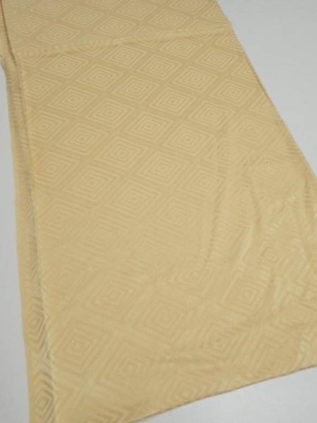 Photo2: 2Z01z50  Japanese Kimono Silk  FABRIC  Light yellow 39.4x14.4 (2)
