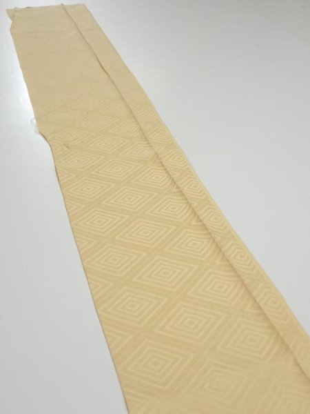 Photo3: 2Z07z40  Japanese Kimono Silk  FABRIC  Light yellow 55.9x7.1 (3)