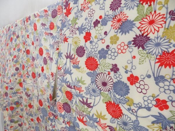 Photo2: 4311T01z980  Japanese Kimono Silk KOMON Chrysanthemum Off-white (2)