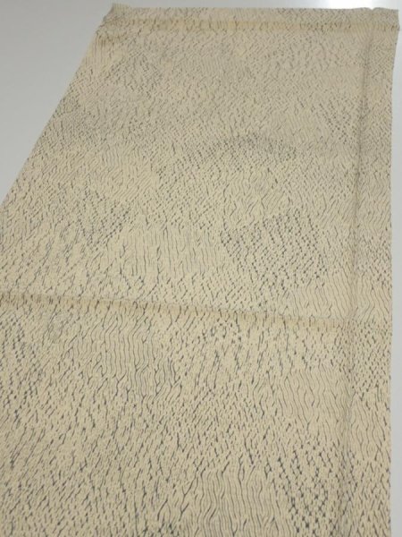 Photo3: 2J01z70  Japanese Kimono Silk  FABRIC Shibori Light cream 41.7x14.4 (3)