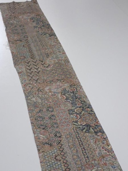 Photo3: 2U07z50  Japanese Kimono Crepe Silk  FABRIC Flowers Gray 61.4x7.5 (3)