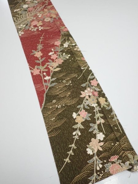 Photo2: 2S07z50  Japanese Kimono Silk  FABRIC Flowers Dull red 62.2x7.5 (2)