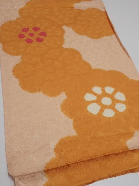Photo2: 4i01z60  Japanese Kimono Silk  FABRIC Flower Light orange 39.8x14.0 (2)