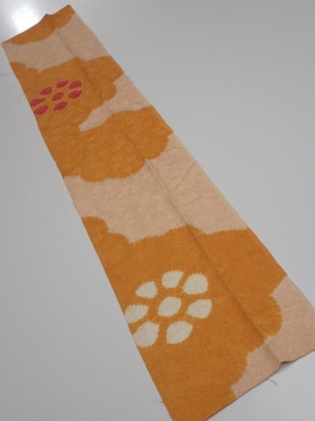 Photo5: 4i10z30  Japanese Kimono Silk  FABRIC Flower Light orange 33.5x6.9 (5)