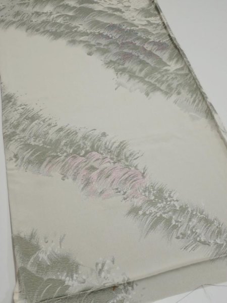 Photo2: 4i02z70  Japanese Kimono Silk  FABRIC Wave Light gray 47.2x14.0 (2)