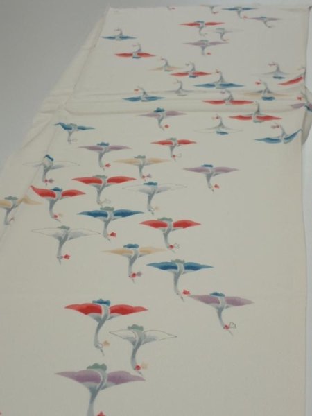 Photo3: 4i04z90  Japanese Kimono Silk  FABRIC Flying crane Off-white 65.4x14.6 (3)