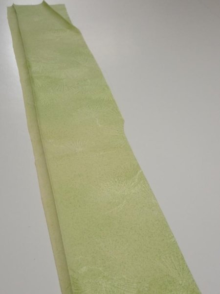 Photo3: 4D08z40  Japanese Kimono Silk  FABRIC Pine branch Light green 55.9x7.1 (3)