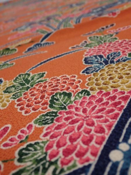 Photo4: 2Z02z60  Japanese Kimono Crepe Silk  FABRIC Maple  40.9x14.2 (4)