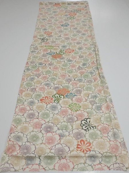 Photo5: 1Y01z60  Japanese Kimono Silk  FABRIC Plum blossom Off-white 45.7x14.6 (5)
