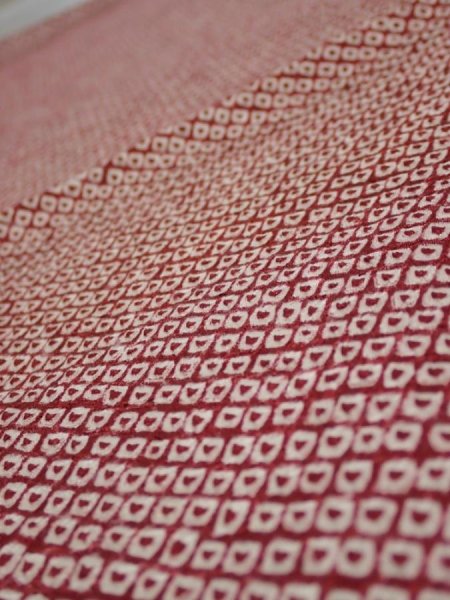Photo4: 1W01z60  Japanese Kimono Silk  FABRIC Shibori Red-Brown 40.2x14.8 (4)