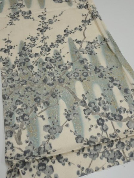 Photo2: 1W01z60  Japanese Kimono Silk  FABRIC Plum tree Off-white 41.3x14.6 (2)