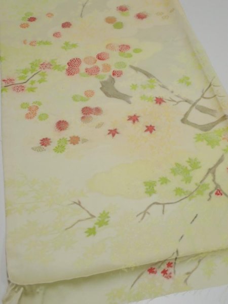 Photo2: 2C02z60  Japanese Kimono Silk  FABRIC Chrysanthemum Light lime 48.0x14.2 (2)