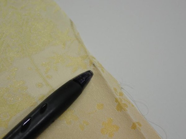 Photo7: 2C06z40  Japanese Kimono Silk  FABRIC Chrysanthemum Light lime 54.3x7.1 (7)