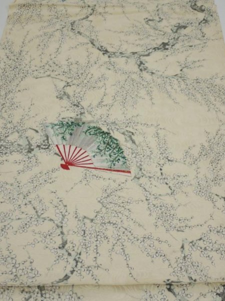 Photo1: 2C01z60  Japanese Kimono Silk  FABRIC Plum tree Pale yellow 44.1x14.2 (1)