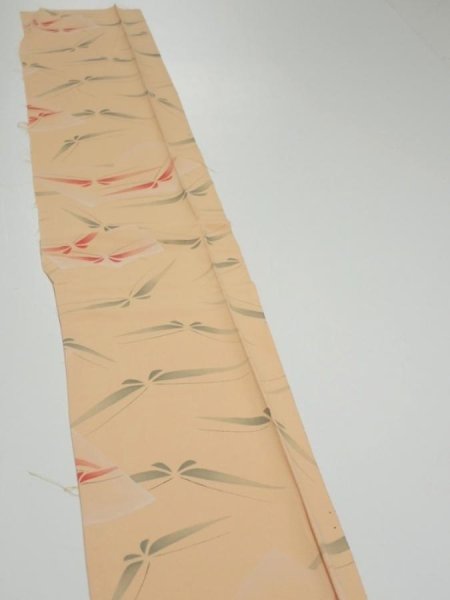 Photo3: 2A08z40  Japanese Kimono Silk  FABRIC Butterfly Light orange 55.9x7.1 (3)