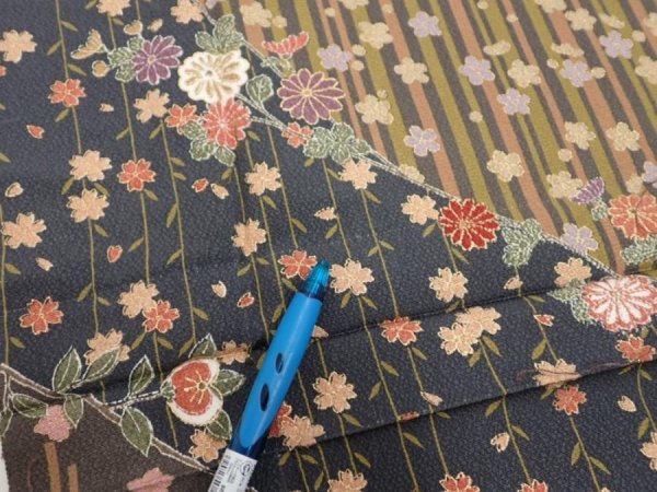 Photo6: 2R03z90  Japanese Kimono Silk  FABRIC Sakura Dark gray 67.7x14.8 (6)