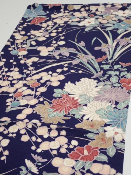 Photo3: 2E02z70  Japanese Kimono Crepe Silk  FABRIC Flowers Navy 40.9x13.8 (3)