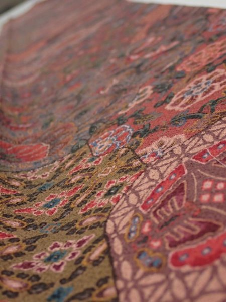 Photo4: 2Z08z50  Japanese Kimono Crepe Silk  FABRIC Flowers Dull red 60.2x7.3 (4)